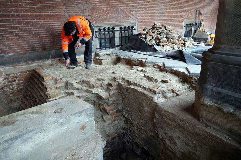 20211109-archeologie-binnenhof-1