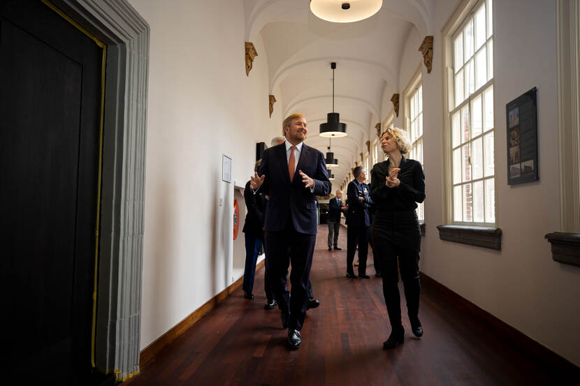 Koning heropent gerenoveerde monumentale Kasteel van Breda