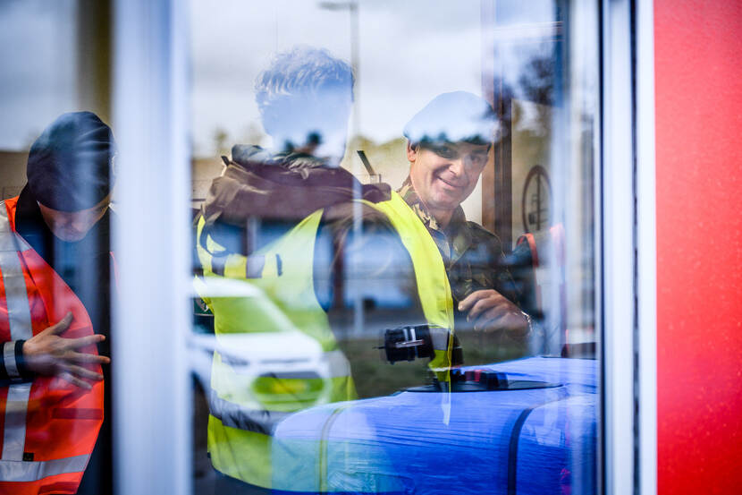 Op de voet, werk aan het spoor