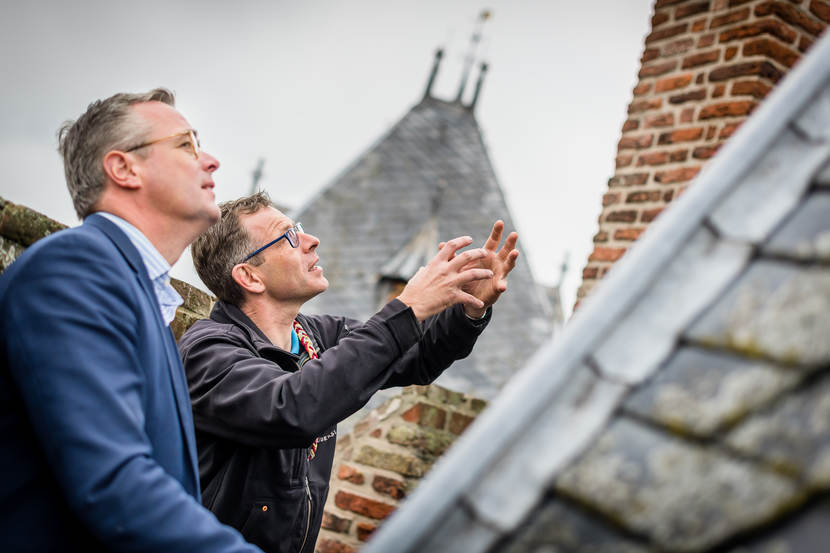 Op de voet, Muiderslot