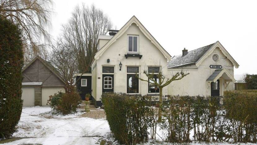 Naarden, Amsterdamsestraatweg 81
