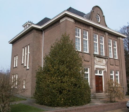 Beesterzwaag, Hoofdstraat